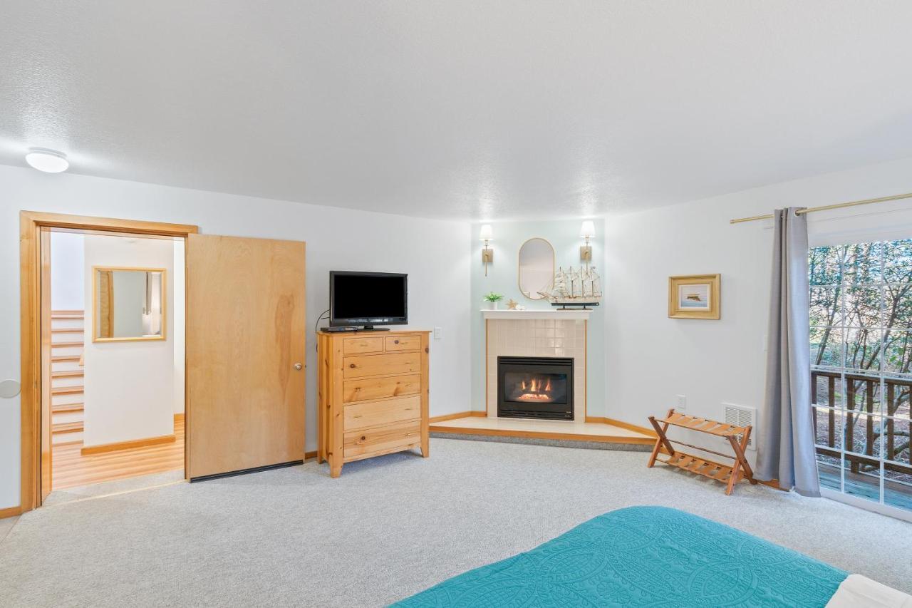 Cannon Beach Vibes, Steps To The Beach,Wifi,3 Full Bedroom En Suites With 3 Fireplaces,Near Downtown Dış mekan fotoğraf
